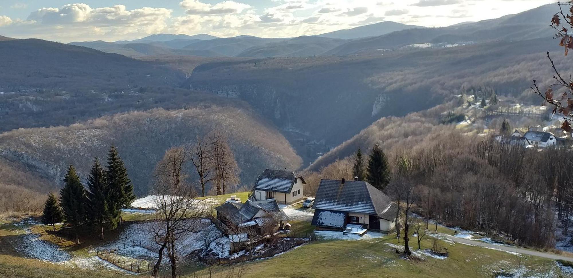 Guesthouse Loncar Плитвицкие озёра Экстерьер фото